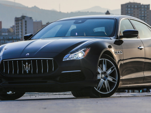 Maserati Quattroporte фото