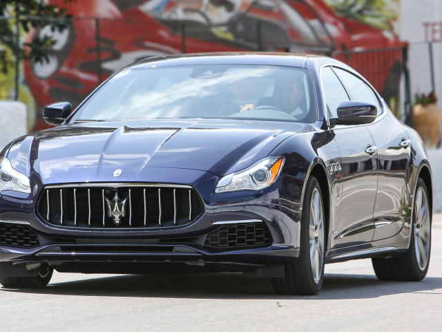 Maserati Quattroporte фото