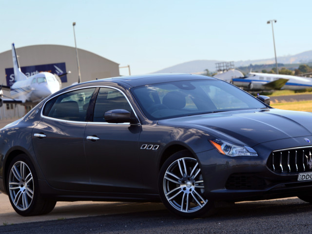 Maserati Quattroporte фото