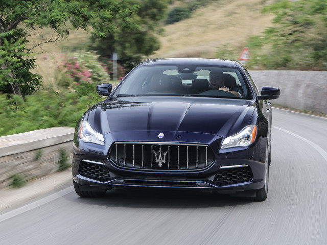 Maserati Quattroporte фото