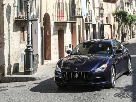 Maserati Quattroporte фото