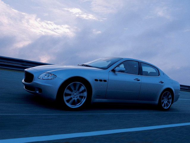 Maserati Quattroporte фото