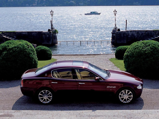 Maserati Quattroporte фото