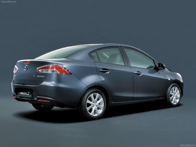 Mazda 2 Sedan фото