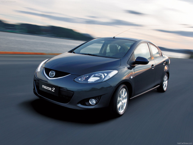 Mazda 2 Sedan фото