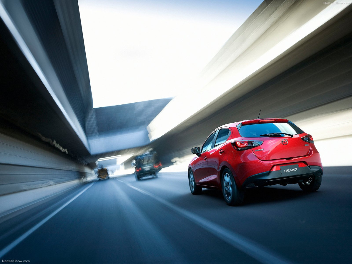 Mazda 2 фото 130277