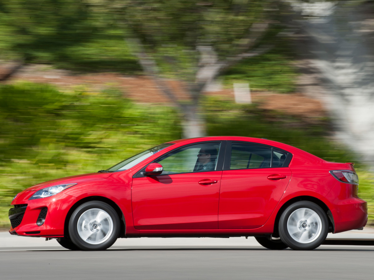 Mazda 3 Sedan фото 101086