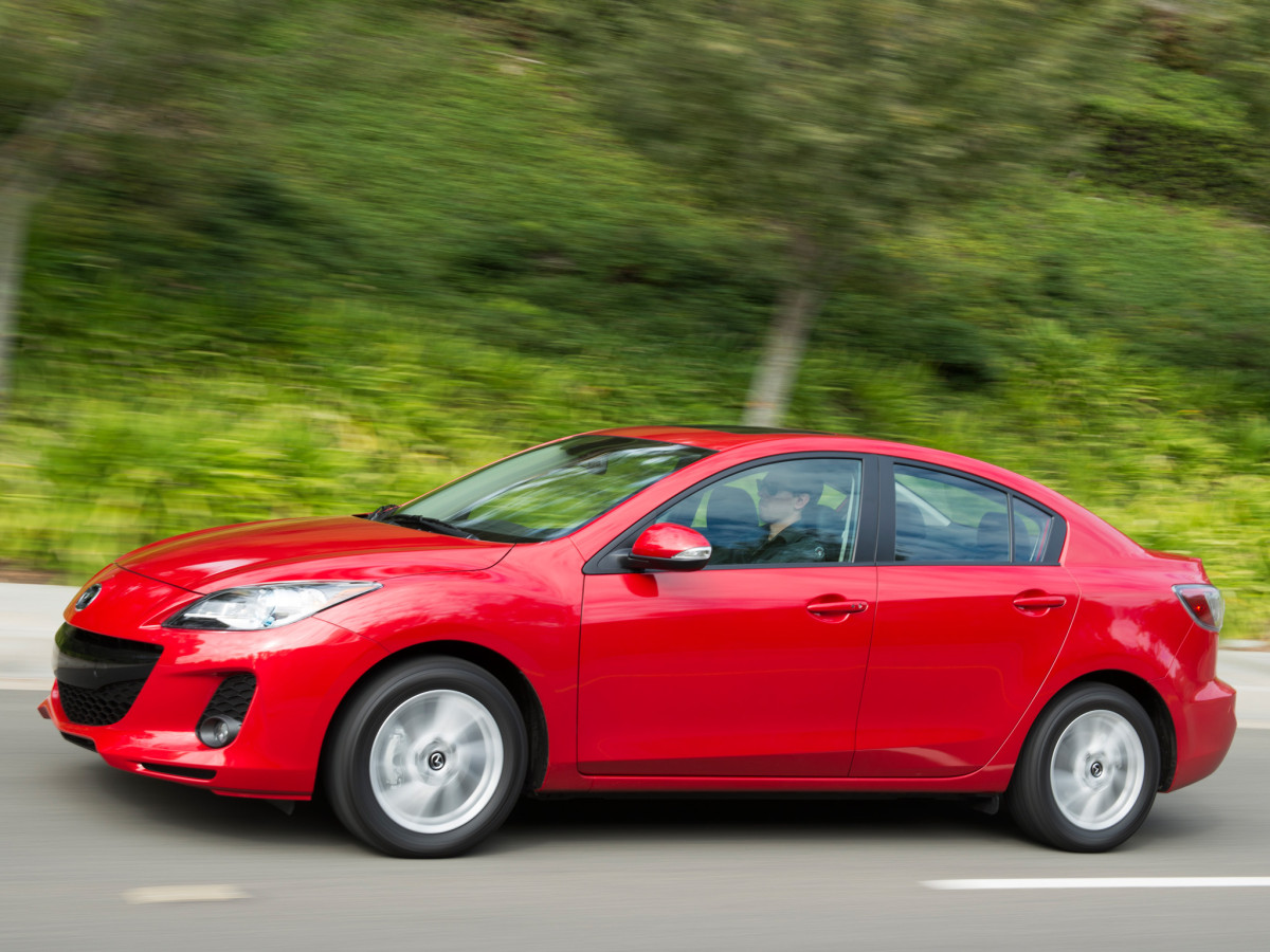 Mazda 3 Sedan фото 101087