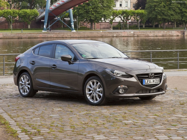 Mazda 3 Sedan фото