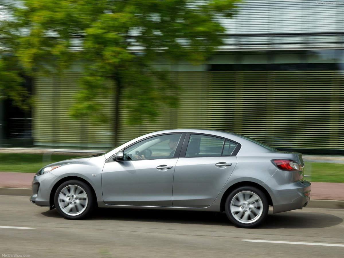 Mazda 3 Sedan фото 89348