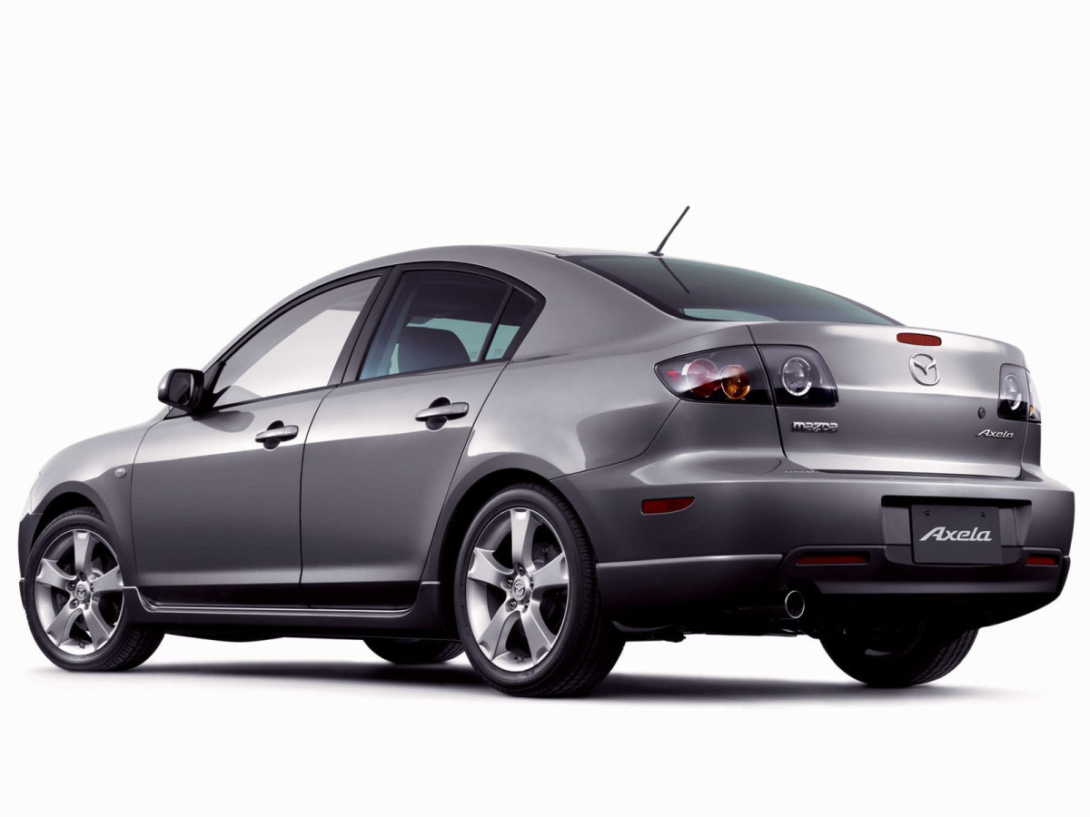 Mazda 3 фото 8683