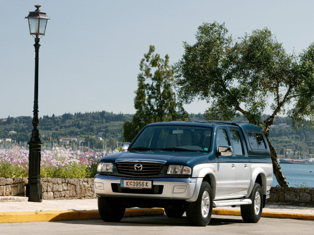 Mazda B2500 фото