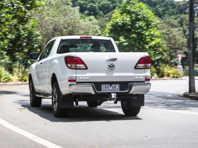 Mazda BT-50 фото