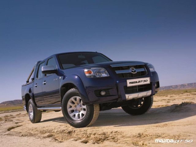 Mazda BT-50 фото