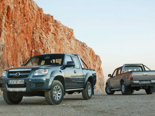 Mazda BT-50 фото