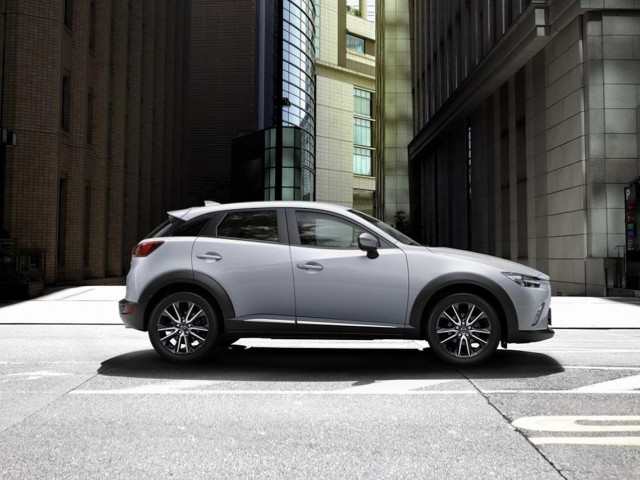 Mazda CX-3 фото