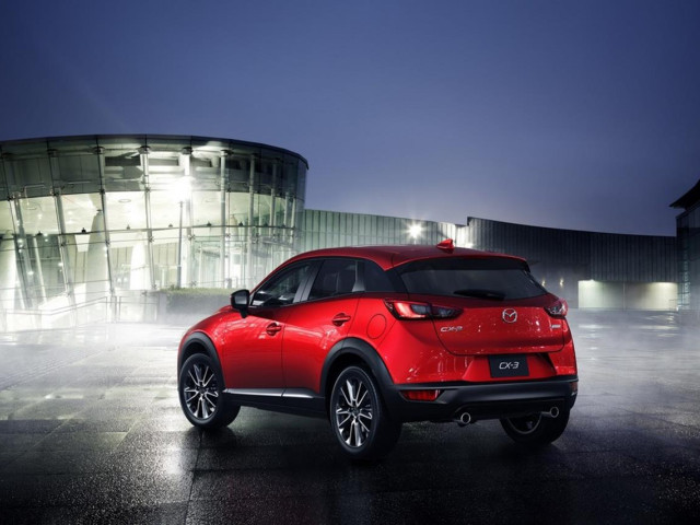 Mazda CX-3 фото