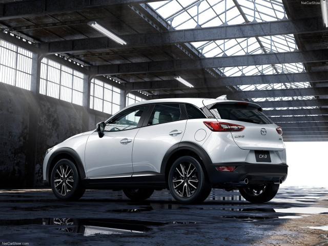 Mazda CX-3 фото