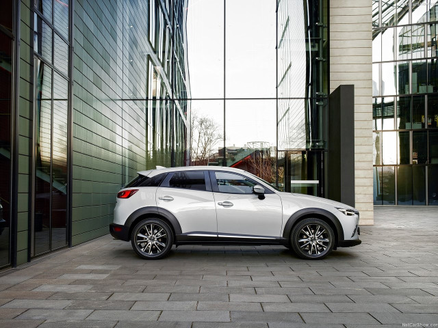 Mazda CX-3 фото