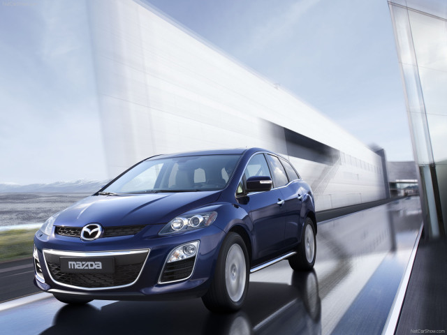 Mazda CX-7 фото