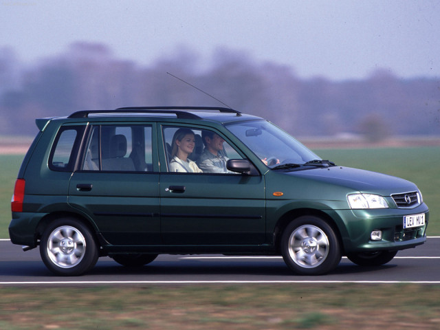 Mazda Demio фото