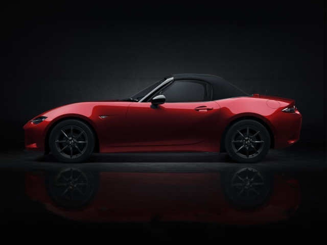 Mazda MX-5 фото