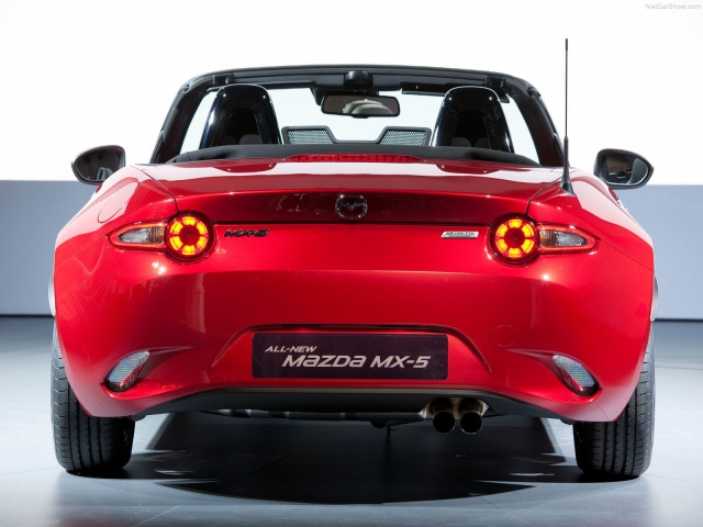 Mazda MX-5 фото