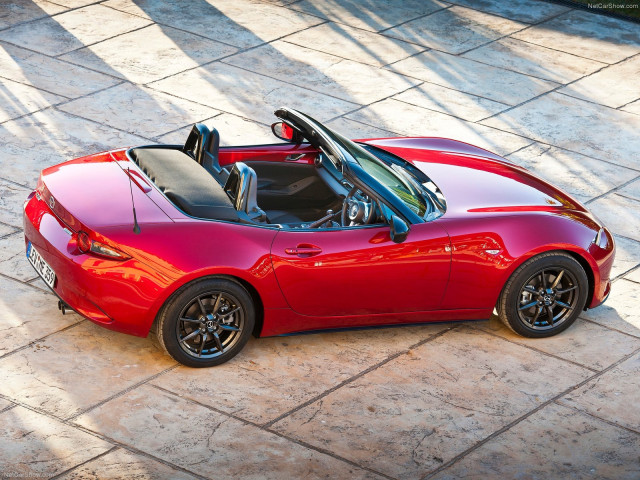 Mazda MX-5 фото