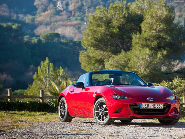 Mazda MX-5 фото