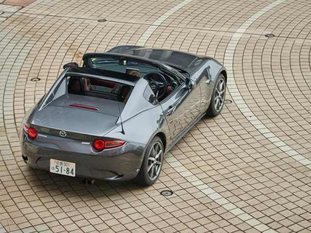 Mazda MX-5 фото