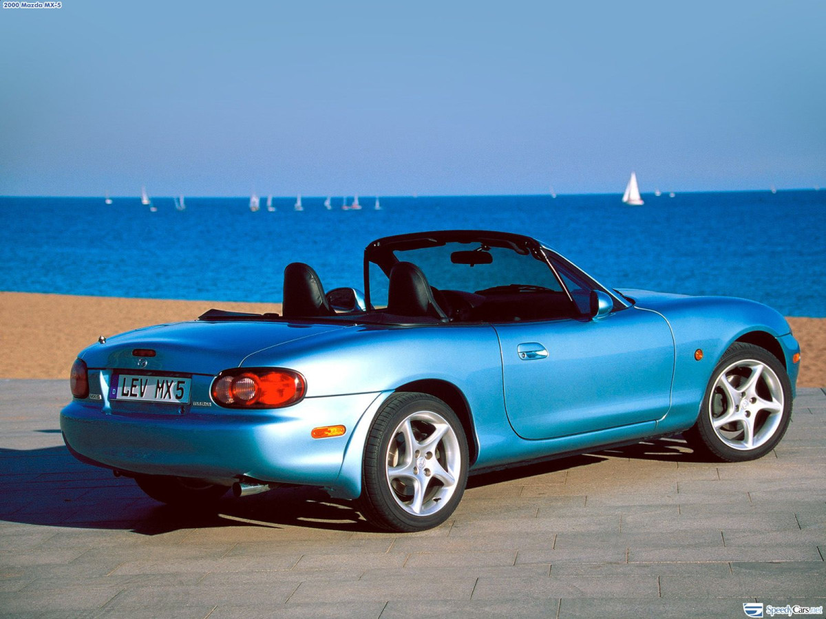 Mazda MX-5 фото 3408