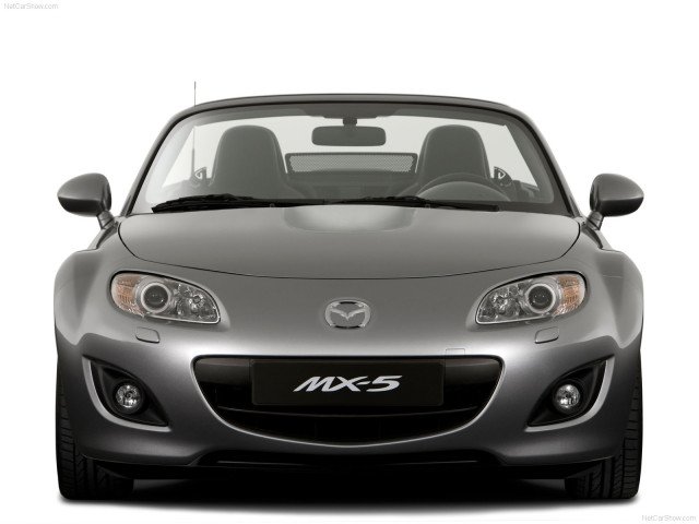 Mazda MX-5 фото