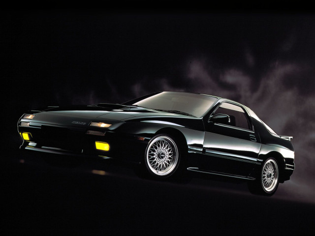 Mazda RX-7 фото