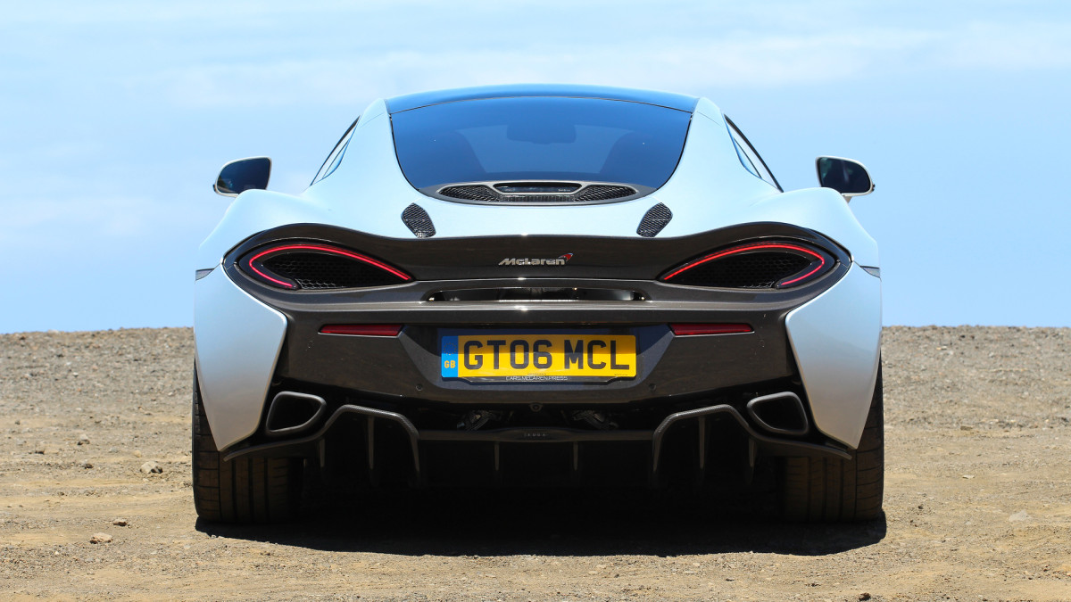 McLaren 570GT фото 171308