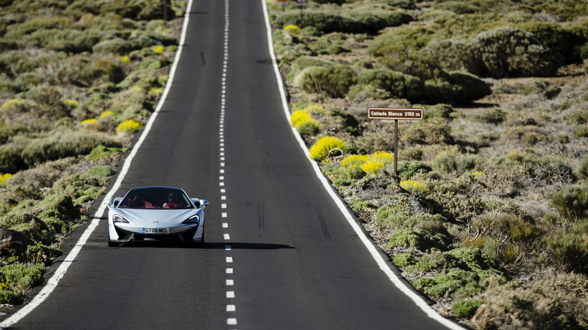 McLaren 570GT фото 171312