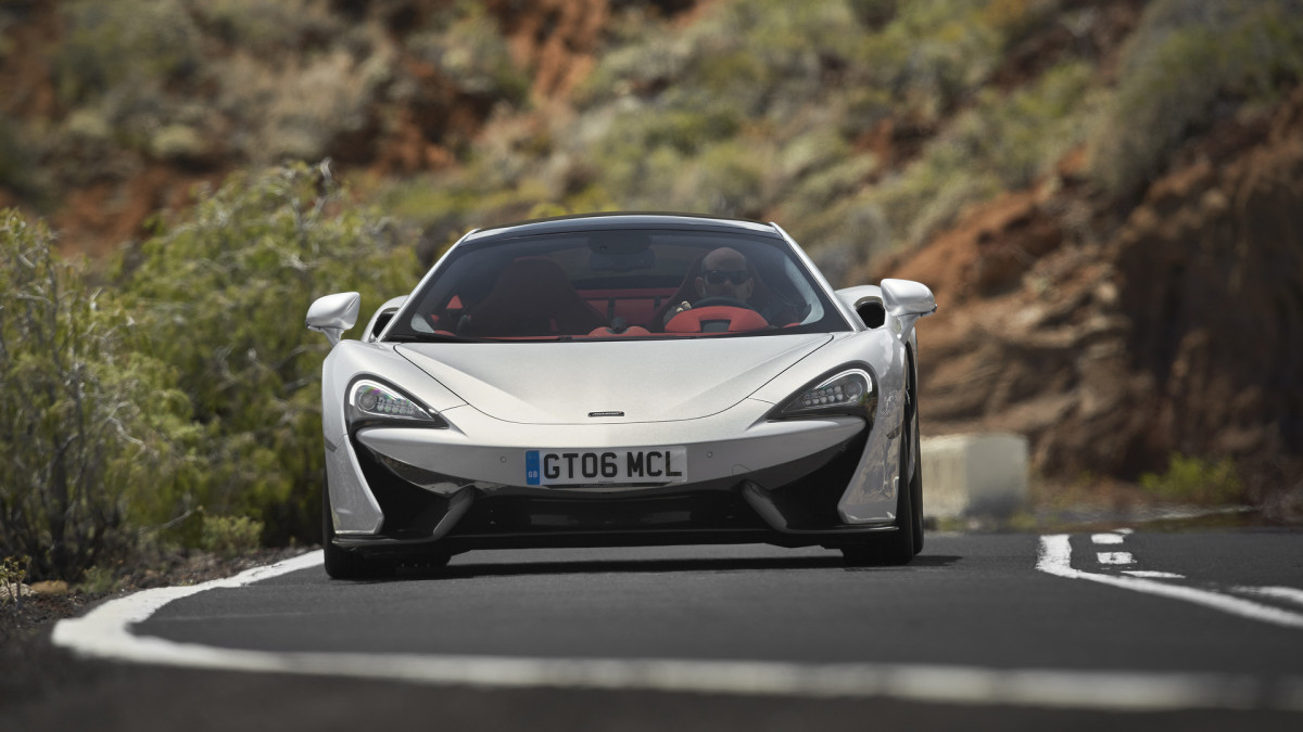 McLaren 570GT фото 171314