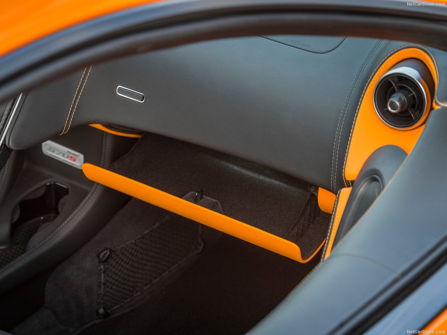 McLaren 570S Coupe фото