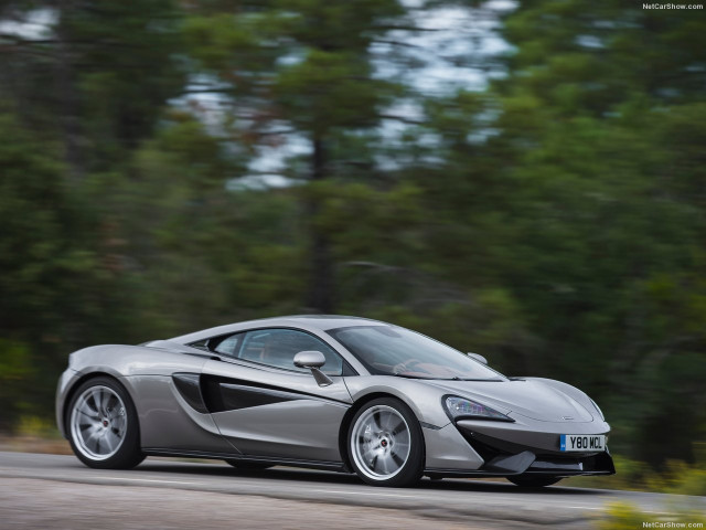 McLaren 570S Coupe фото