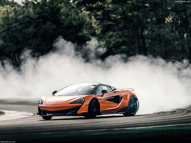 McLaren 600LT фото