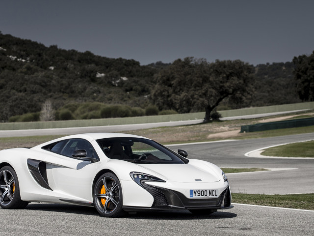 McLaren 650S фото