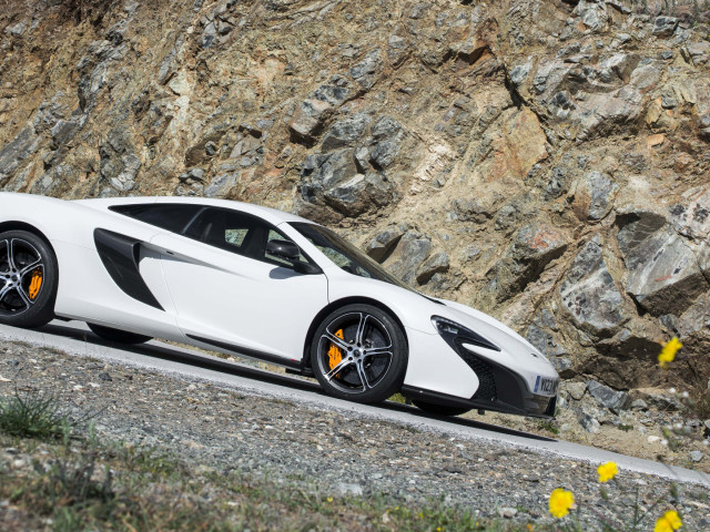 McLaren 650S фото