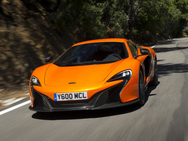 McLaren 650S фото