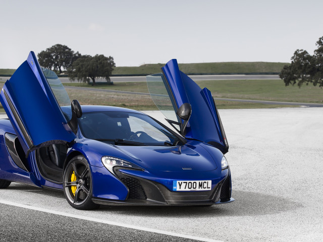 McLaren 650S фото