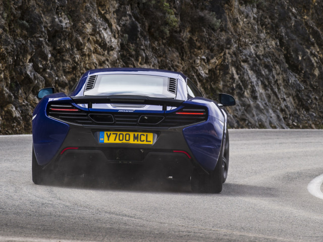 McLaren 650S фото