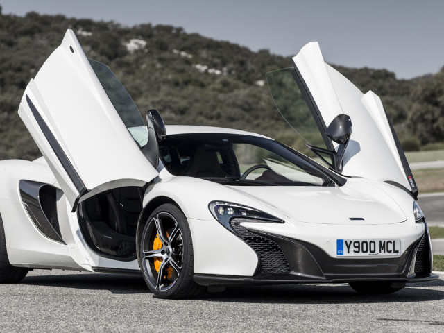 McLaren 650S фото