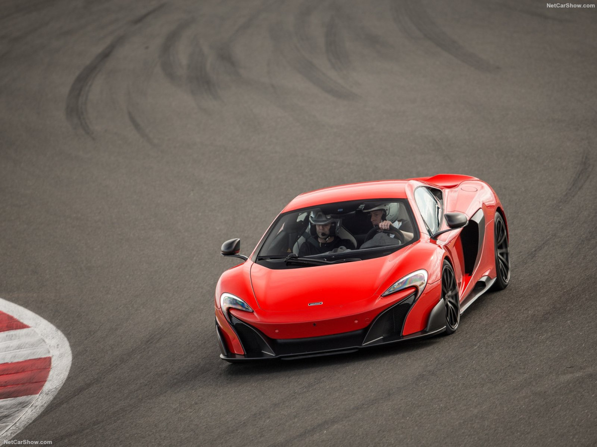 McLaren 675LT фото 154472