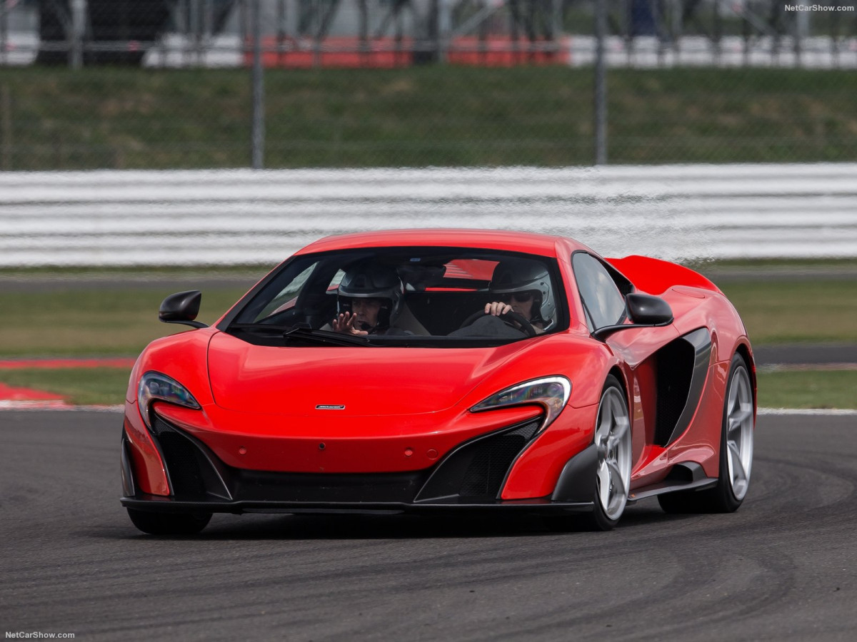 McLaren 675LT фото 154489