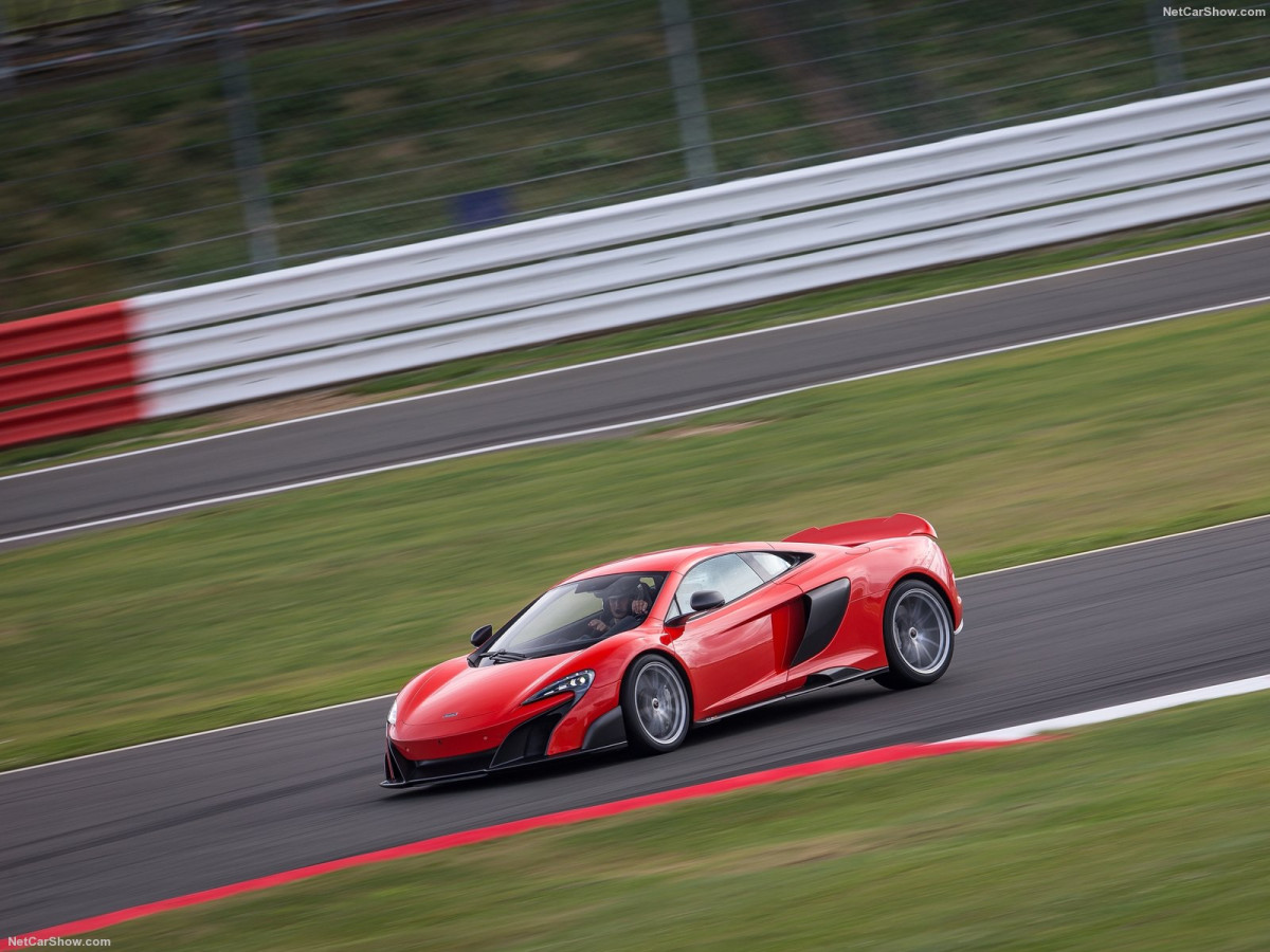 McLaren 675LT фото 154496