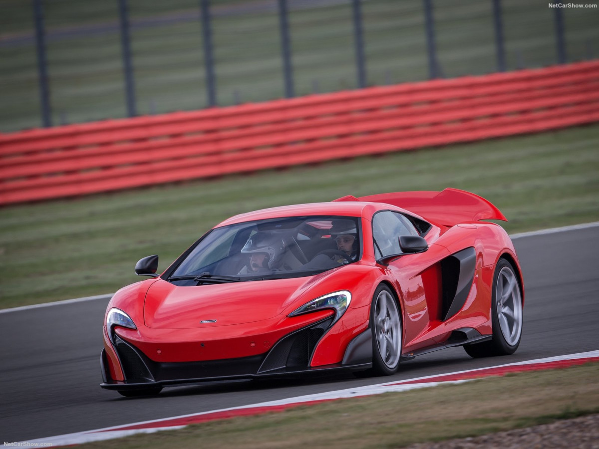 McLaren 675LT фото 154506