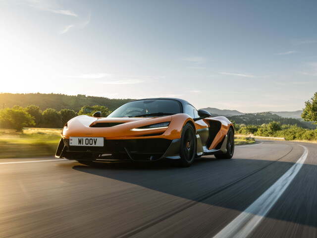 McLaren W1 фото